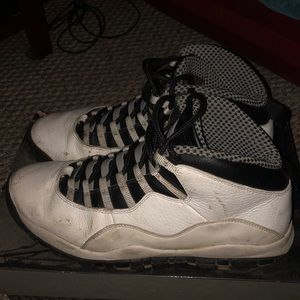 Air Jordan Retro “10”